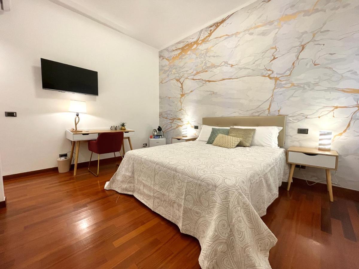 Trani Suite - Moro 10 Exterior photo